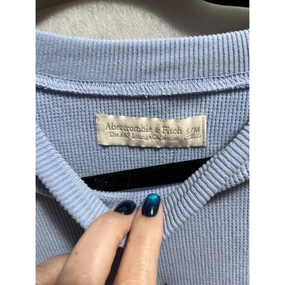 Abercrombie & Fitch Long-Sleeve Oversized Waffle Lounge Tee NWT S/M Periwinkle - Picture 4 of 5